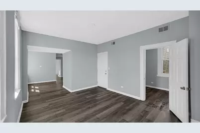 8245 S Burley Avenue, Chicago, IL 60617 - Photo 22
