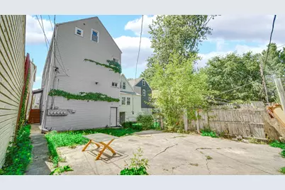 8245 S Burley Avenue, Chicago, IL 60617 - Photo 32