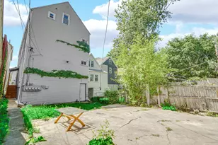 8245 S Burley Ave, Chicago, IL 60617 - Photo 32
