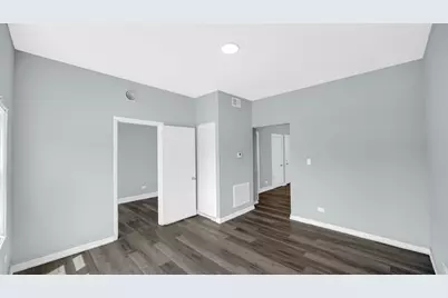 8245 S Burley Avenue, Chicago, IL 60617 - Photo 16