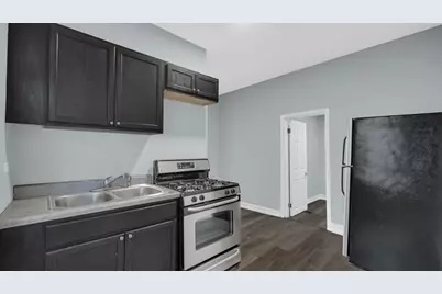 8245 S Burley Avenue, Chicago, IL 60617 - Photo 10