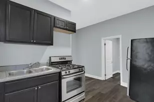 8245 S Burley Ave, Chicago, IL 60617 - Photo 10