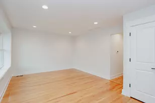 5509 N Central Ave, Chicago, IL 60630 - Photo 12