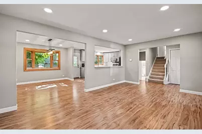 5195 Castaway Lane, Hoffman Estates, IL 60010 - Photo 6