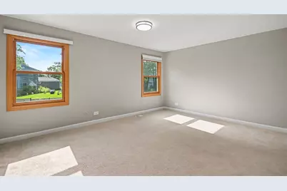 5195 Castaway Lane, Hoffman Estates, IL 60010 - Photo 14
