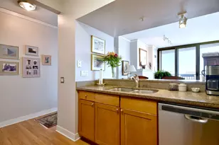 200 N Jefferson St, Chicago, IL 60661 - Photo 10