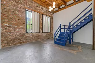 2015 W Race Ave, Chicago, IL 60612 - Photo 2