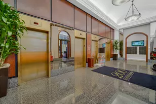 200 N Dearborn St, Chicago, IL 60601 - Photo 2