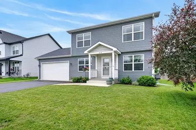 22 W Bluebell Avenue, Cortland, IL 60112 - Photo 4