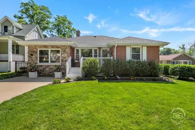 129 S Hudson Street, Westmont, IL 60559 - Photo 2