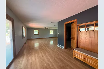 411 Broadway Street, Depue, IL 61322 - Photo 18