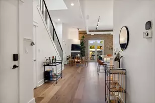 1243 N Wolcott Ave, Chicago, IL 60622 - Photo 2