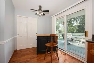 1058 W Illinois Ave, Palatine, IL 60067 - Photo 14