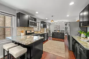 4310 W Shakespeare Ave, Chicago, IL 60639 - Photo 10