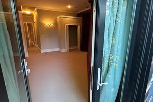 2034 W Potomac Ave, Chicago, IL 60622 - Photo 8