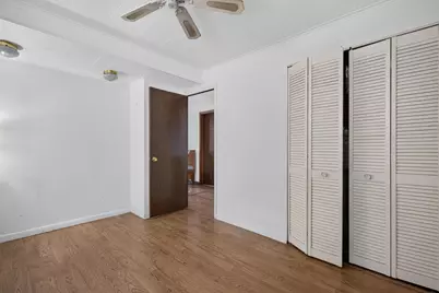 5941 S Parkside Avenue, Chicago, IL 60638 - Photo 26