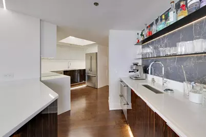 950 N Michigan Avenue #3103, Chicago, IL 60611 - Photo 16