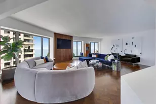 950 N Michigan Ave, Chicago, IL 60611 - Photo 8