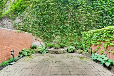 171 W Goethe Street #B, Chicago, IL 60610 - Photo 36
