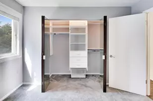 171 W Goethe St, Chicago, IL 60610 - Photo 32