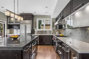 6341 N Le Mai Ave, Chicago, IL 60646 - Photo 10