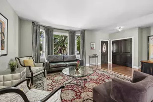 6341 N Le Mai Ave, Chicago, IL 60646 - Photo 4