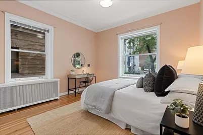 684 W Irving Park Road #E5, Chicago, IL 60613 - Photo 34