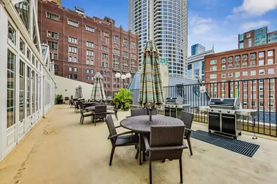 111 E Chestnut Street #35J, Chicago, IL 60611 - Photo 28