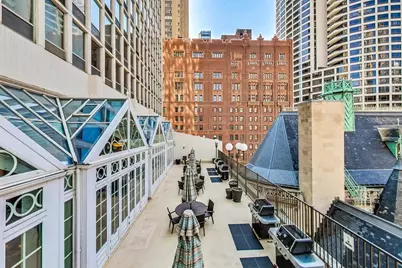 111 E Chestnut Street #35J, Chicago, IL 60611 - Photo 26