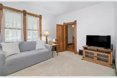 125 W 1st Avenue, Clifton, IL 60927 - Photo 6