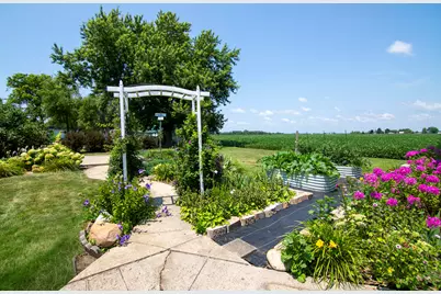 125 W 1st Avenue, Clifton, IL 60927 - Photo 30