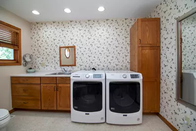 125 W 1st Avenue, Clifton, IL 60927 - Photo 26