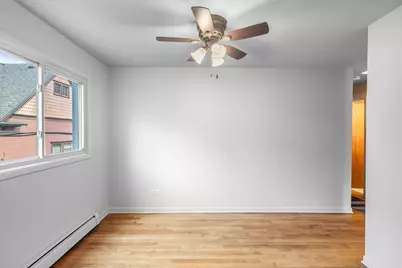 207 Fremont Street #3, Woodstock, IL 60098 - Photo 4