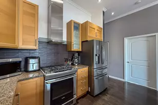 3954 N Oriole Ave, Chicago, IL 60634 - Photo 10