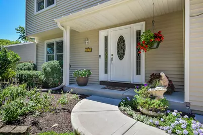 2721 Springdale Circle, Naperville, IL 60564 - Photo 2