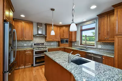 2721 Springdale Circle, Naperville, IL 60564 - Photo 6