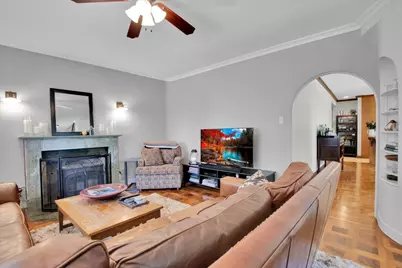 5661 N New Hampshire Avenue, Chicago, IL 60631 - Photo 12