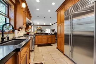 5661 N New Hampshire Ave, Chicago, IL 60631 - Photo 22