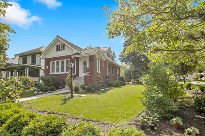 5661 N New Hampshire Avenue, Chicago, IL 60631 - Photo 2