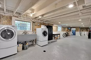 5661 N New Hampshire Ave, Chicago, IL 60631 - Photo 44