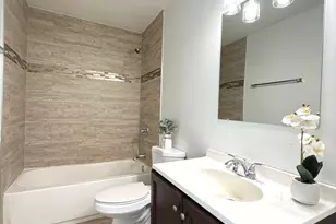 1326 Imperial Ave, Calumet City, IL 60409 - Photo 8