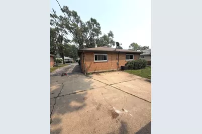 1326 Imperial Avenue, Calumet City, IL 60409 - Photo 18