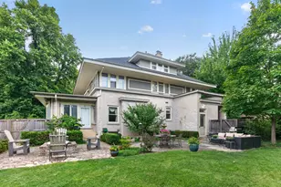 729 W Downer Pl, Aurora, IL 60506 - Photo 116