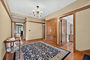 729 W Downer Pl, Aurora, IL 60506 - Photo 62