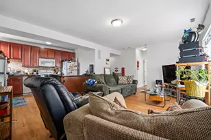 6319 N Sacramento Ave, Chicago, IL 60659 - Photo 4