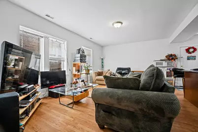 6319 N Sacramento Avenue #3E, Chicago, IL 60659 - Photo 2