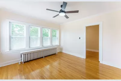 2125 Wesley Avenue, Berwyn, IL 60402 - Photo 2