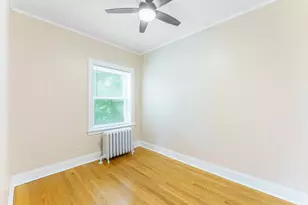 2125 Wesley Ave, Berwyn, IL 60402 - Photo 4
