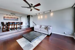 3200 N Lake Shore Dr, Chicago, IL 60657 - Photo 14