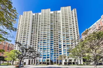 3200 N Lake Shore Drive #806, Chicago, IL 60657 - Photo 1